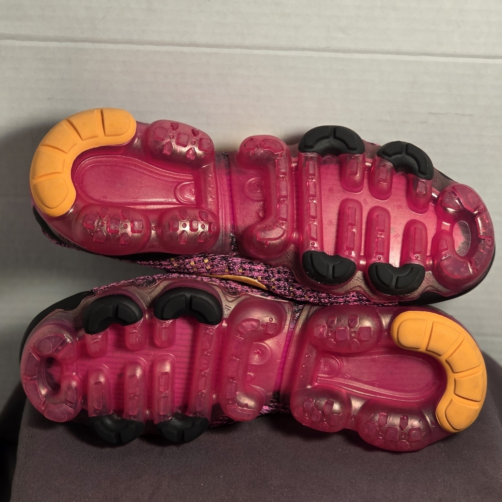 Nike Air VaporMax Flyknit 3 Laser Fuschia Womans Size 7.5 # AJ6910-600 - Picture 5 of 10